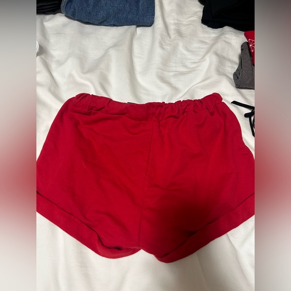 H&M red tie shorts sweatshort - Picture 4 of 4